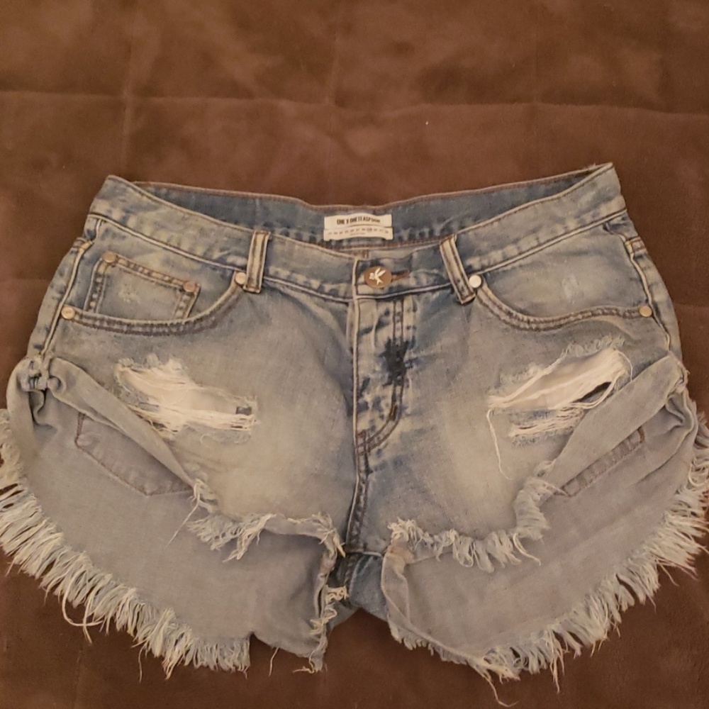 Cut off shorts